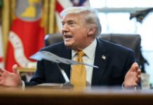 Trump Confirms Attack on U.S. Warships in Strait of Hormuz, Warns Iran of “Stronger Action” Donald Trump Confirms Attack on U.S. Warships, Warns Iran of Escalation in Strait of Hormuz