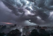 India Weather Alert: Thunderstorms, Gusty Winds, and Rain Likely Across North India on May 5 India Weather Alert: Thunderstorms, Gusty Winds, and Rain Likely Across North India on May 5