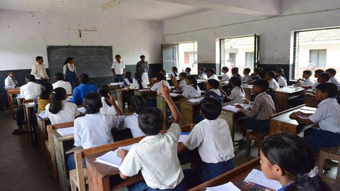 Bihar Government Bans Teachers from Coaching Centers and Private Tuition to Improve School Education Quality