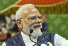 PM Modi Targets Congress in Surat, Says India Has Rejected Politics of Instability and Uncertainty PM Modi Targets Congress in Surat, Says Nation Has Moved Beyond Politics of Chaos