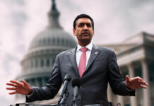 Ro Khanna Criticizes Trump’s Foreign and Immigration Policies, Calls for India-US Partnership Built on Democratic Values Congressman Ro Khanna calls for a values-based India-US partnership while criticizing President Donald Trump's foreign and immigration policies.
