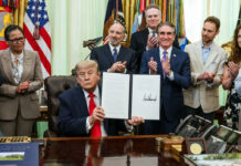 Trump Signs US-Iran Peace Agreement Draft as Landmark Deal Aims to End Regional Conflict and Ease Sanctions Trump Signs US-Iran Peace Agreement Draft