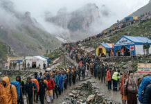 Amarnath Yatra 2026 Crosses 85,000 Pilgrims in Four Days; Devotees Continue Journey Despite Rain Devotees undertake the Amarnath Yatra 2026 pilgrimage to the sacred cave shrine in Jammu and Kashmir despite challenging weather conditions.